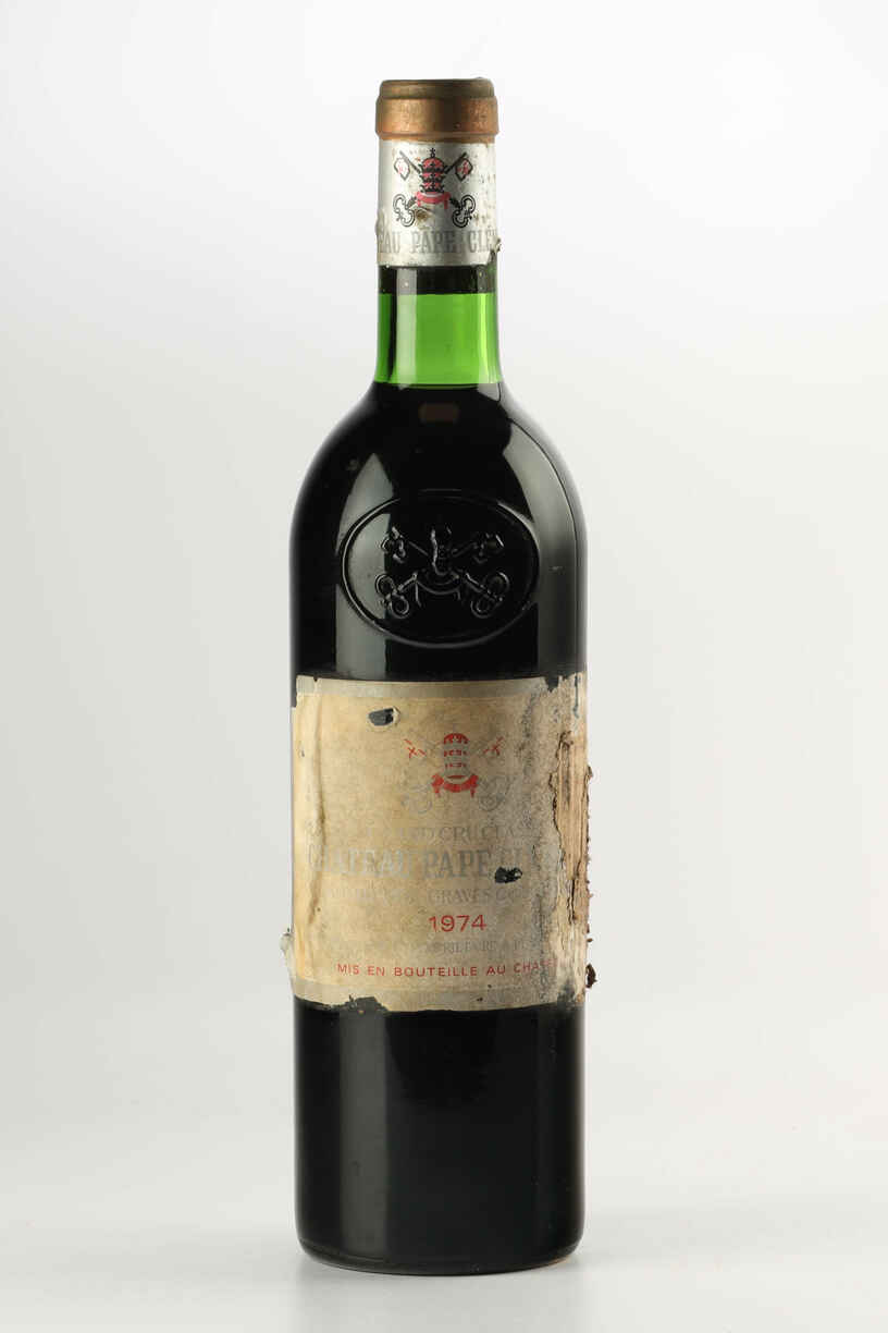 Chateau Pape Clement 1974