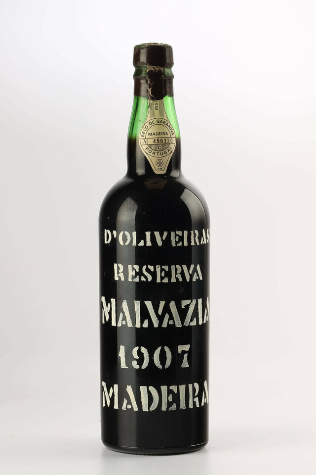 Oliveiras Madeira Reserva Malvazia, 1907