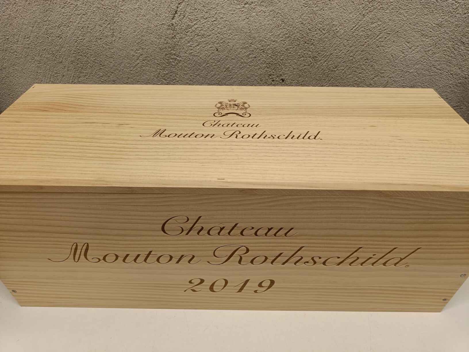 Chateau Mouton Rothschild 2019