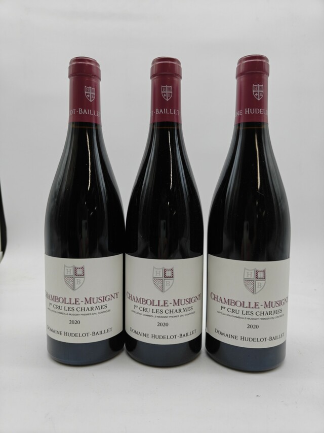 Hudelot Baillet Chambolle Musigny Les Charmes 1er Cru, 2020