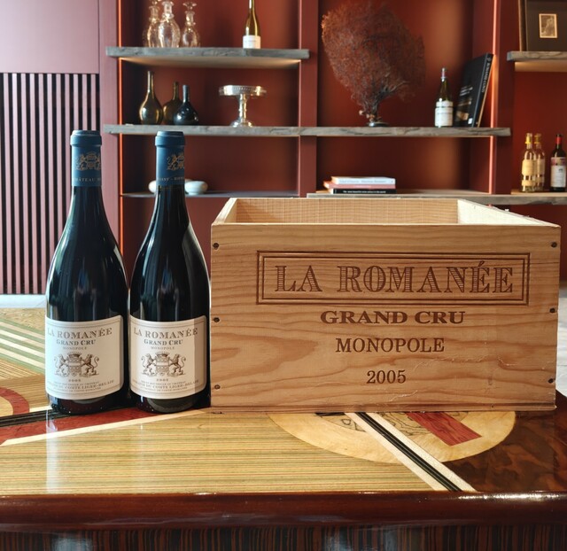Du Comte Liger-belair La Romanee Grand Cru, 2005