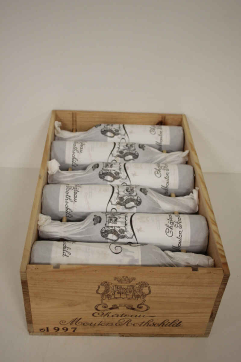 Chateau Mouton Rothschild 1997