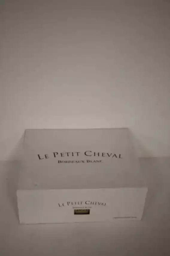 Chateau Cheval Blanc Le Petit Cheval 2021