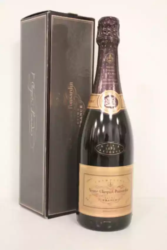 Veuve Cliquot Reserve  Rosé Brut 1985