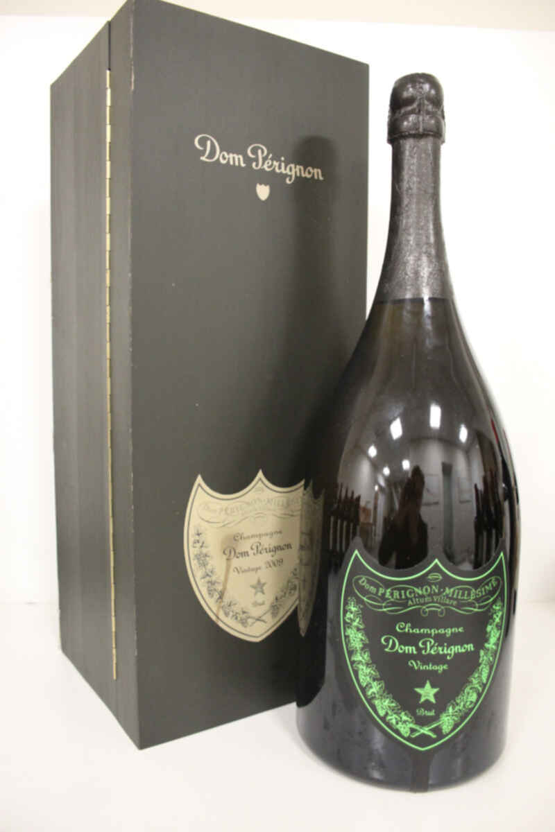 Moet & Chandon Dom Perignon Luminous 2009