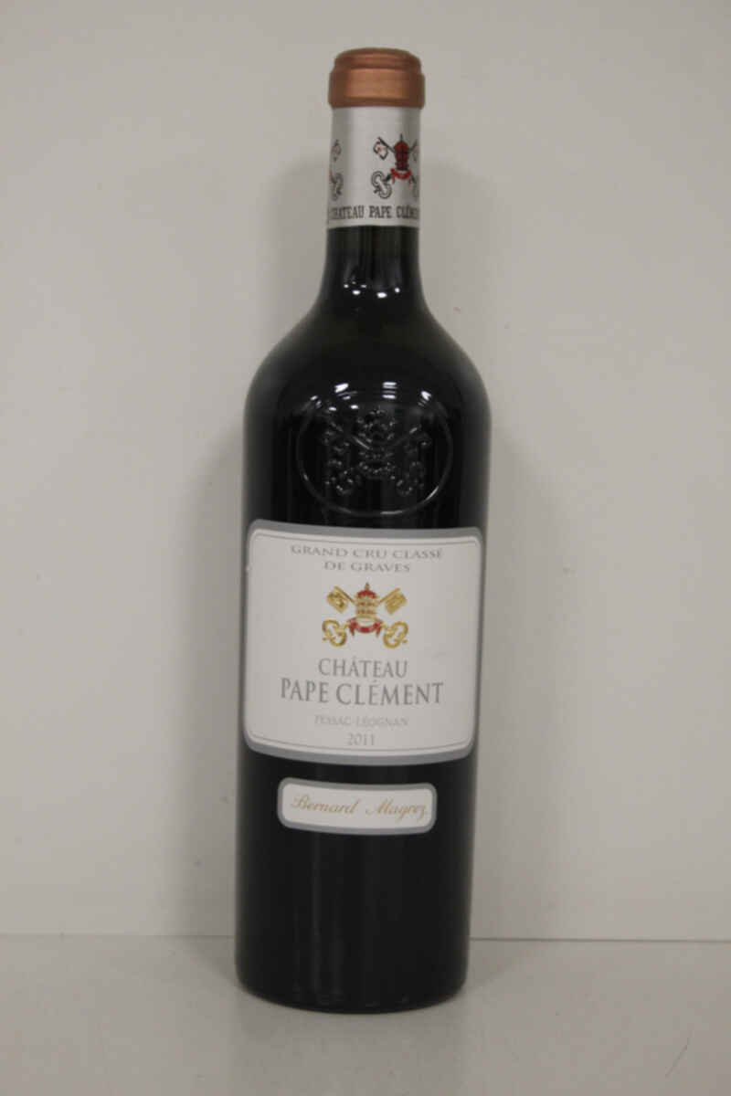 Chateau Pape Clement Blanc 2011