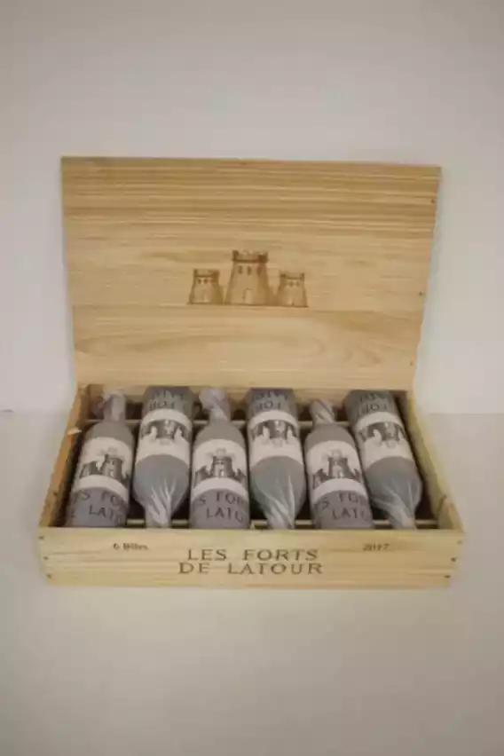 Chateau Latour Les Forts De Latour, 2017