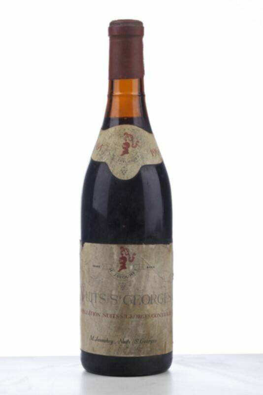M. Javouhey Nuits Saint Georges (rouge), 1964