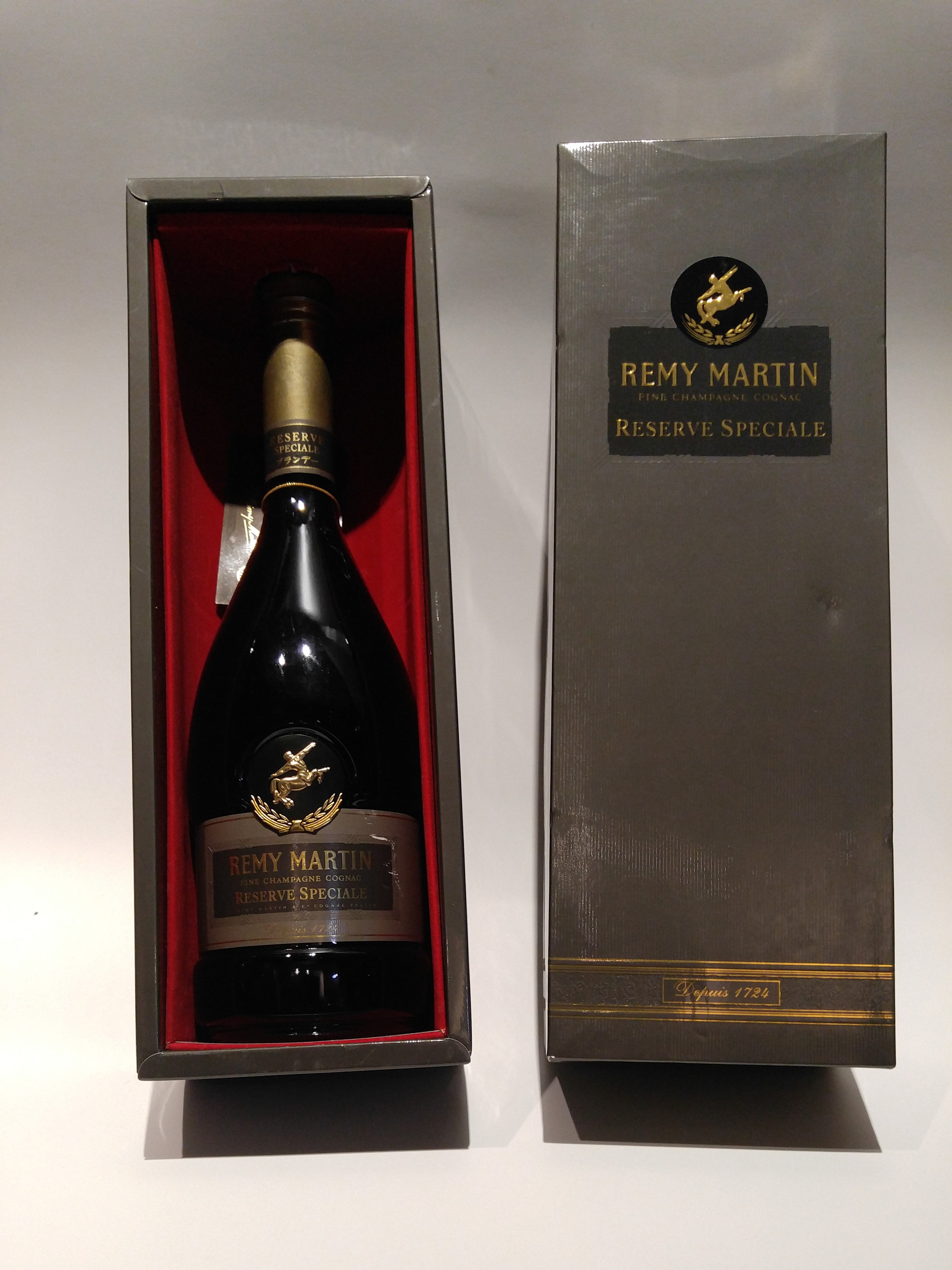 REMY MARTIN RESERVE SPECIALE - 酒